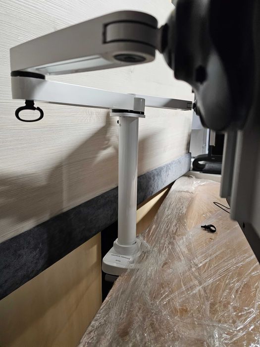 Сет Монитори Lenovo 2 броя LT2252 LED + стойка за два монитора