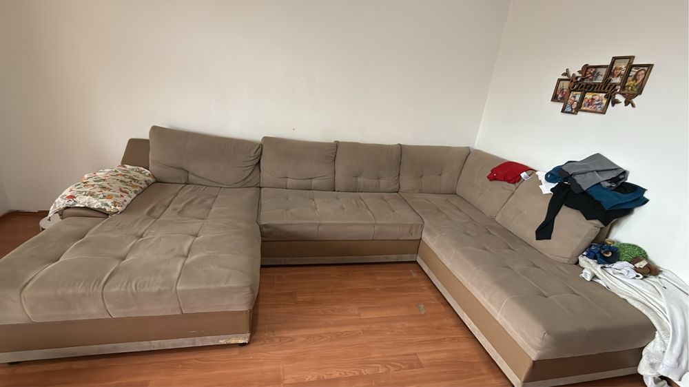 Canapea / coltar in U (extensibila ) living