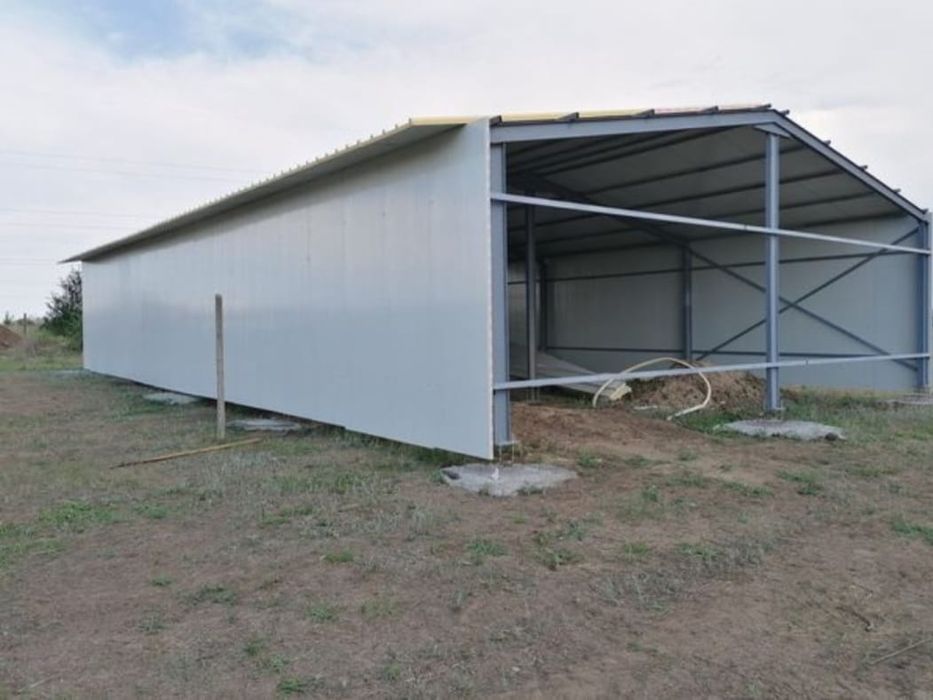 Vând hale cu variante auto