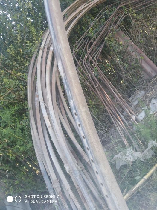 Issiqxona metalli, 4m, salafani bilan sotiladi.