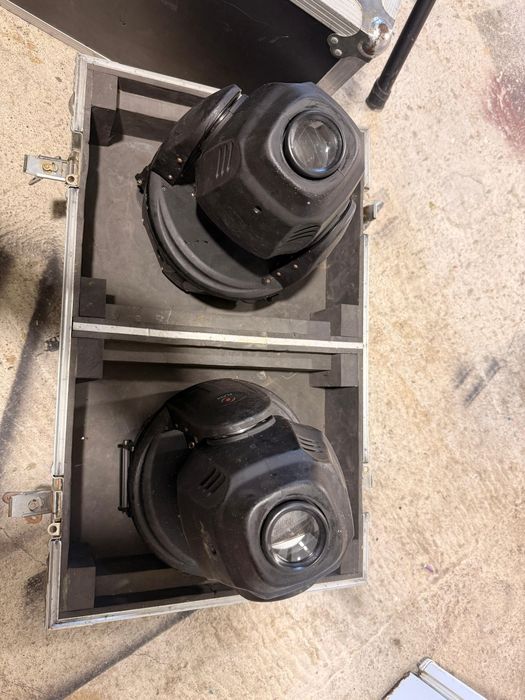 Beam R7 cu tot cu cutii