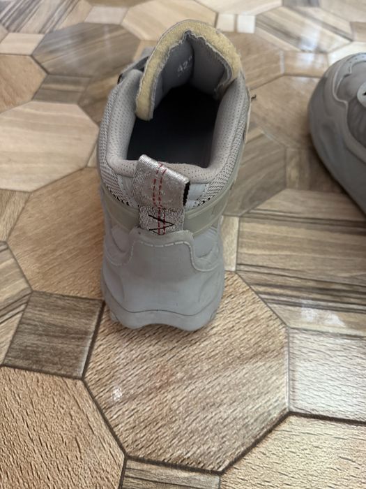 Odsy 1000 grey sneakers