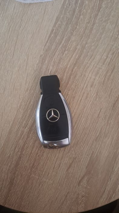 Продавам ключ за мерцедес