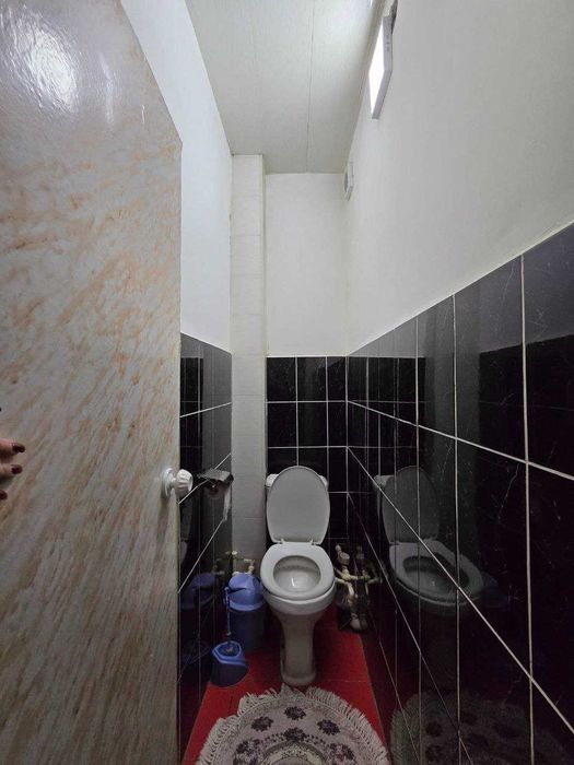 3 хоналик 4 этаж 6 микр, 70 конечка