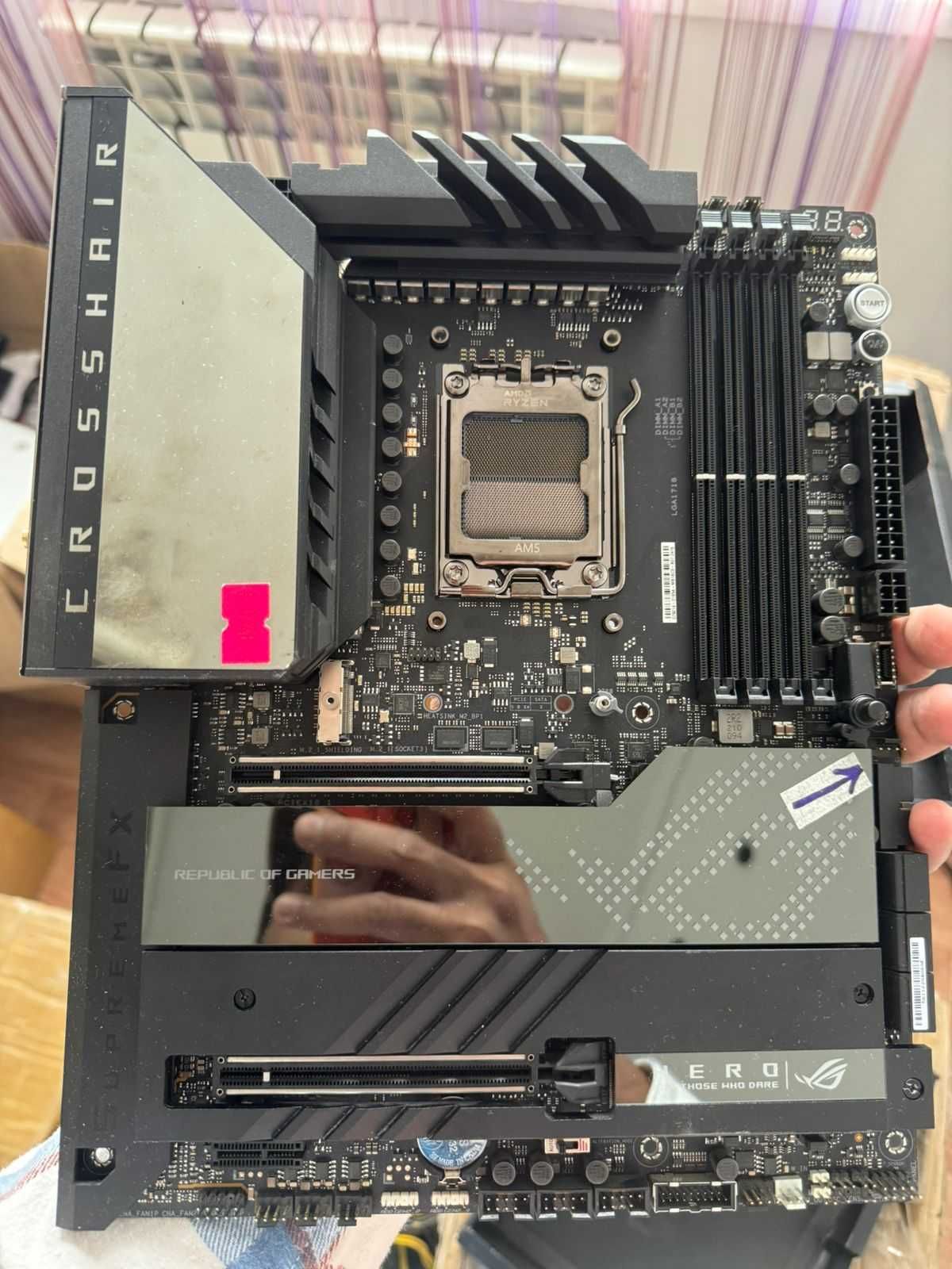 Материнская плата на запчасти, Asus x670E-F, Asus X670E Hero