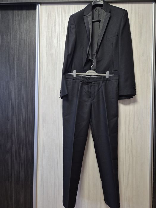 Costum bărbați mărime 48( echivalent mărime M)