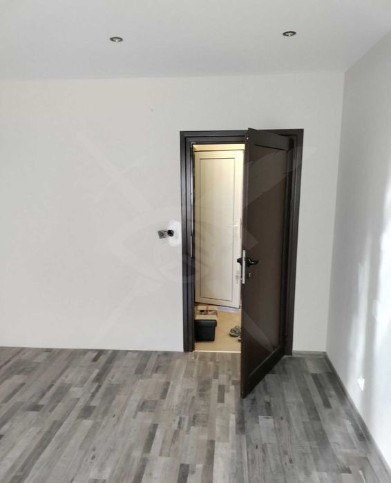 Продава се Многостаен апартамент в Варна, Владислав Варненчик - 106 кв.м за 1067 €/кв.м - Снимка #5