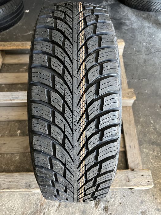 1 anvelopa m+s noua 195/70/15C Nokian!