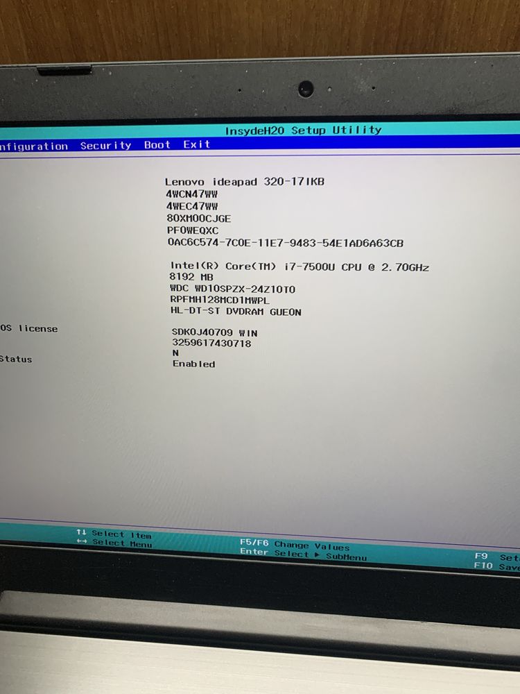 Laptop Lenovo 320-17ikb i7-7500u ,8gb ram ,ssd 128 gb hdd 1tb