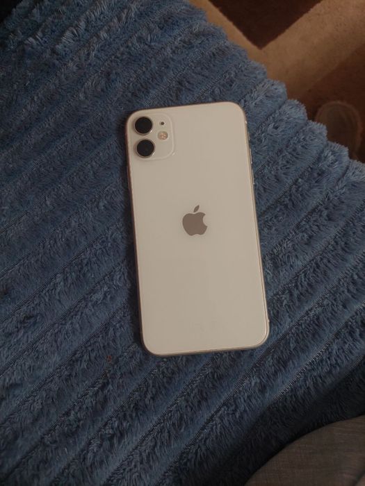 Продам iphone 11 128 гб