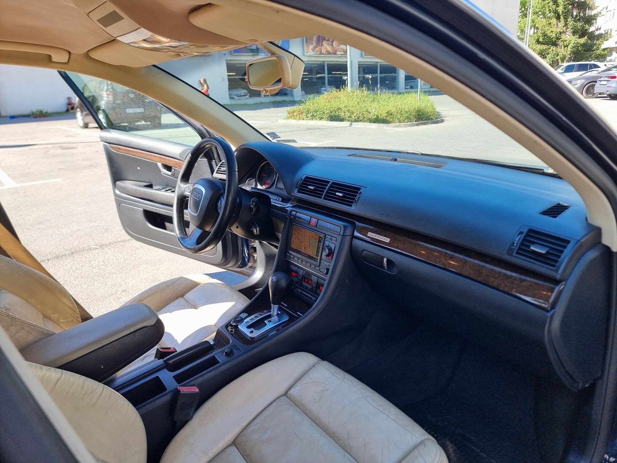 Продавам Ауди А4 b7 Avant 3.0tdi quattro