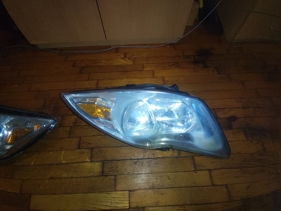 Фарове за Ford Focus mk2