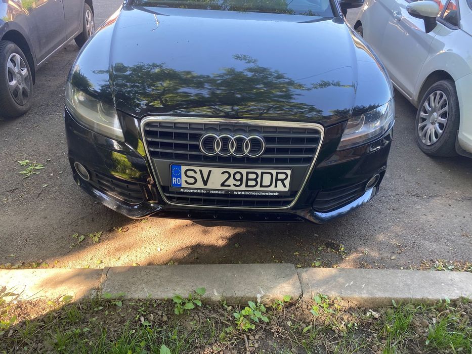 Audi a4 b8 2009 .