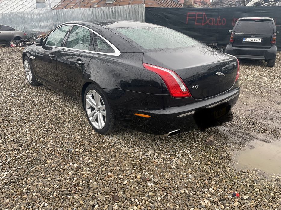 Dezmembrez jaguar xj 306DT 3.0d biturbo