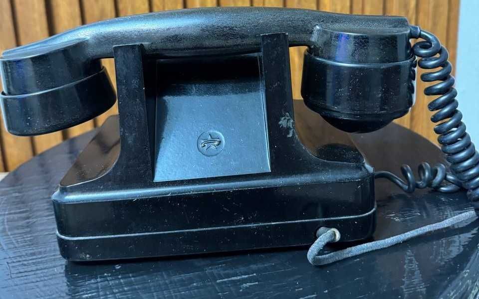 Продаю телефон 59 года Советского Союза Рабочий