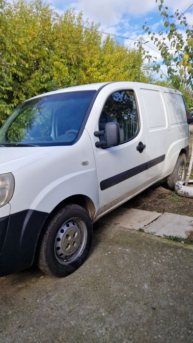Vând fiat doblo maxi 1.3 multujet