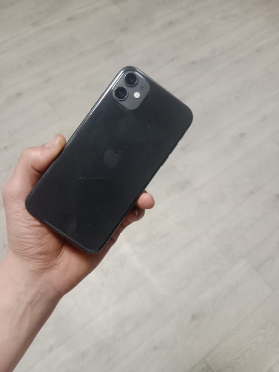 iPhone 11 128gb в отличном состоянии