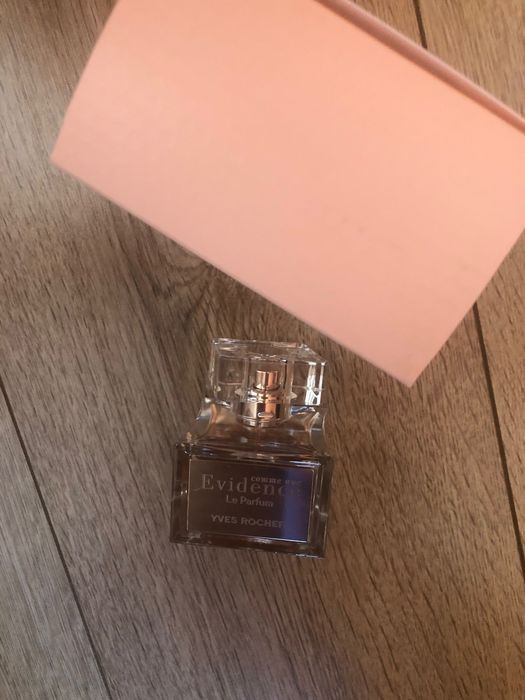 Vand parfum Evidence de colectie