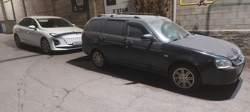 Приора продам в хорошем состоянии