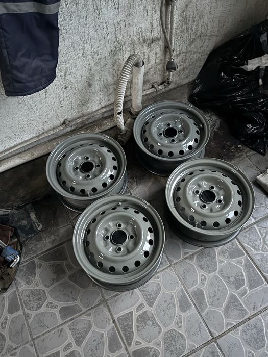 Диски 13 в идельном состоянии