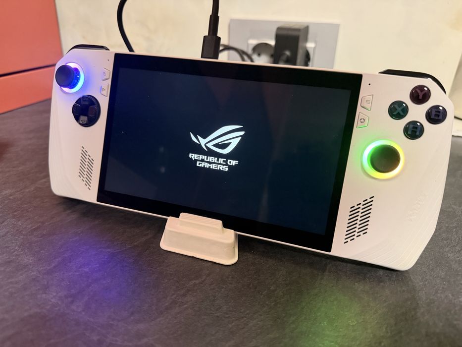 Rog Ally 512gb folosit o data