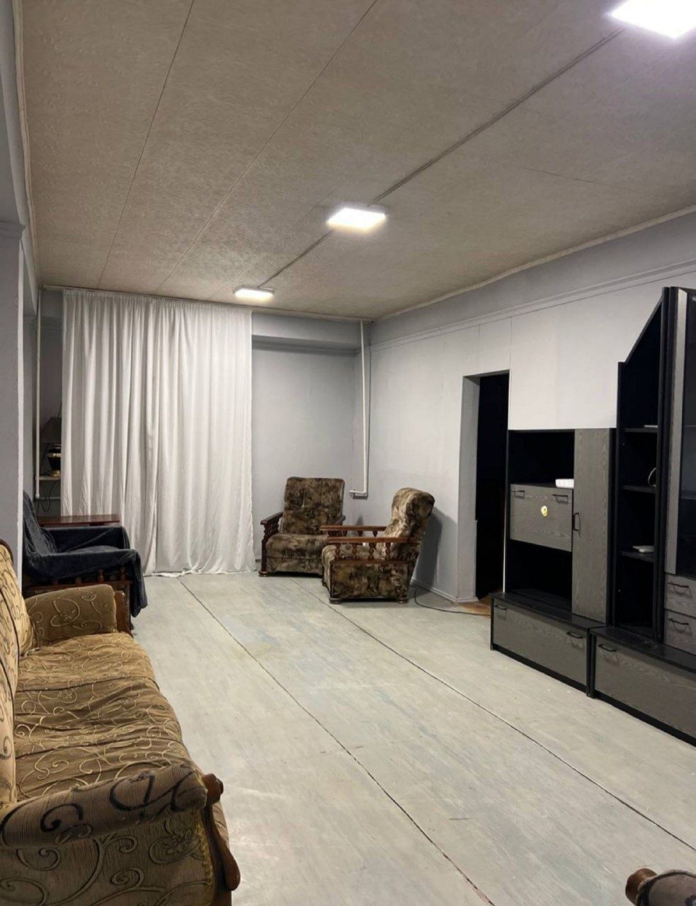 Продается 4х ком квартира, ориентир: метро Тузель, 110м²