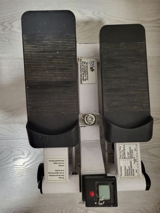 Vând Stepper Kettler