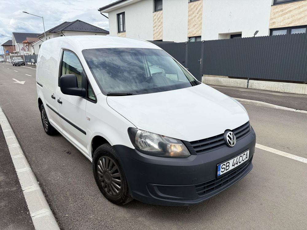 VW Caddy 1,6 Tdi 102 cp 2012 Euro 5 - Clima