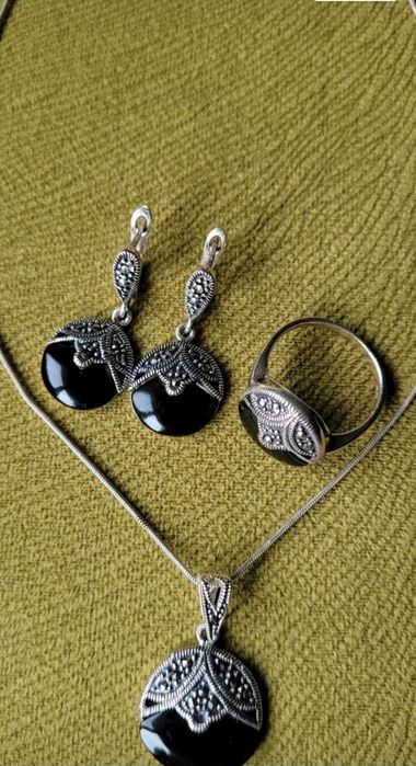 Set argint, cercei/inel si lant cu pandantiv, Onix si marcasite