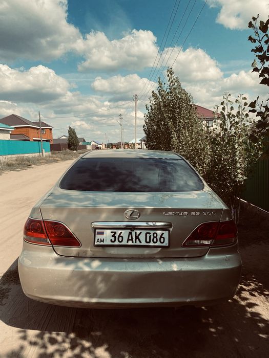Lexus avto prodash ES300