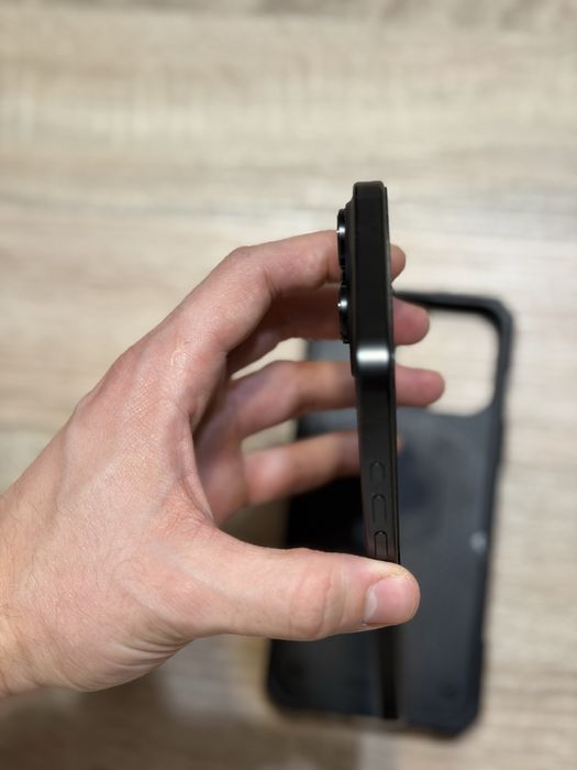 Iphone 16 ProMax 250 Gb Black Titanium ESim