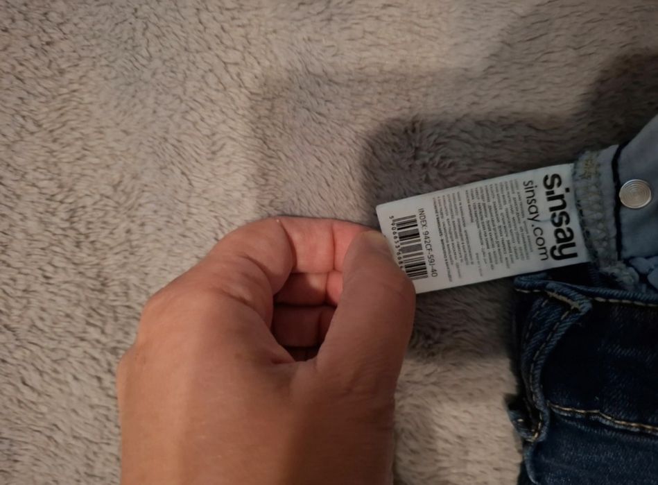 Blugi Sinsay  marimea 40