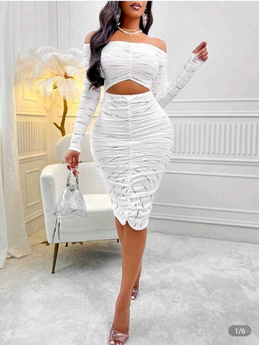 Рокля в бяло/висока еластичност