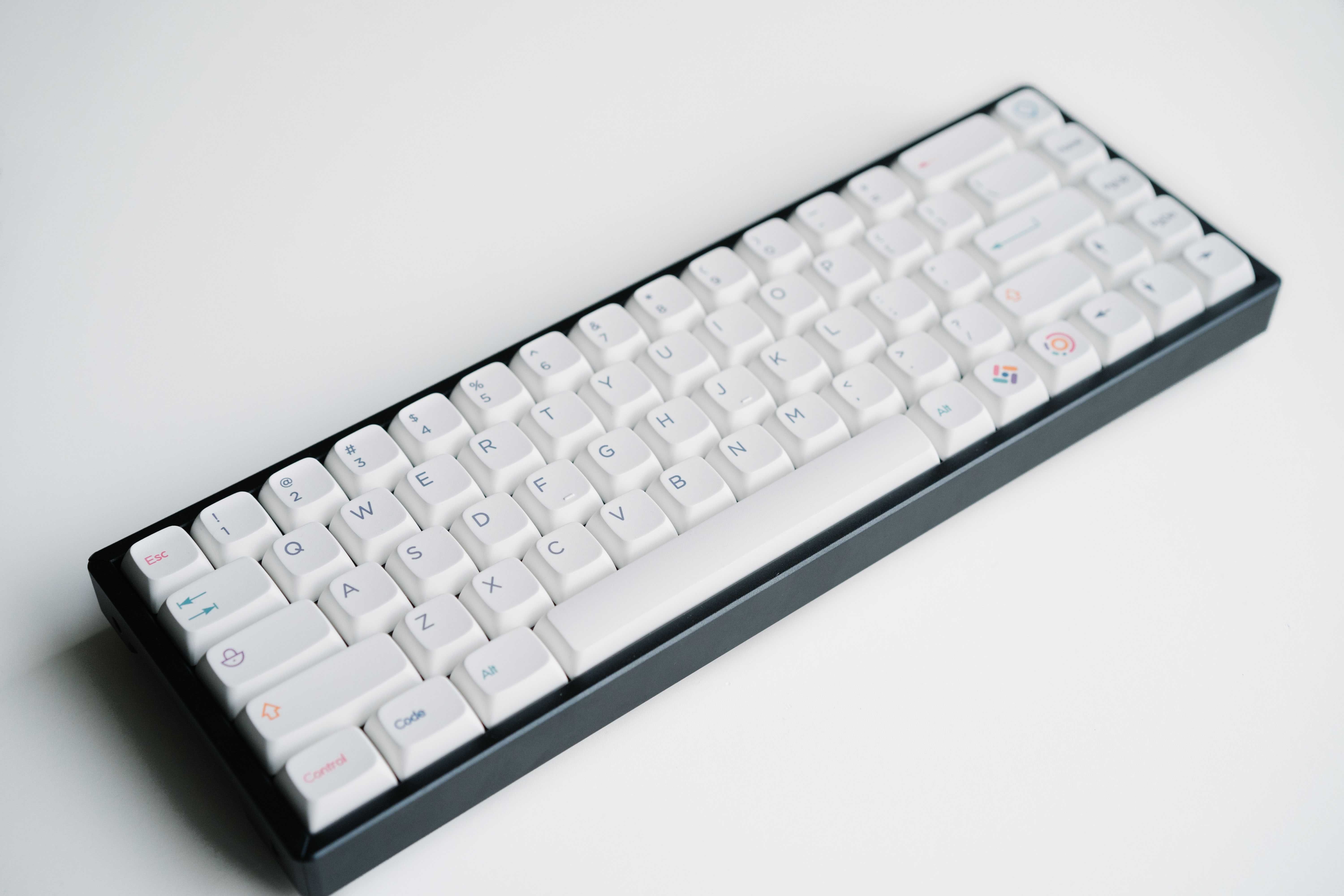 Набор из 181 кейкапов PBT Crayon Pure White Keycaps Set для клавиатуры