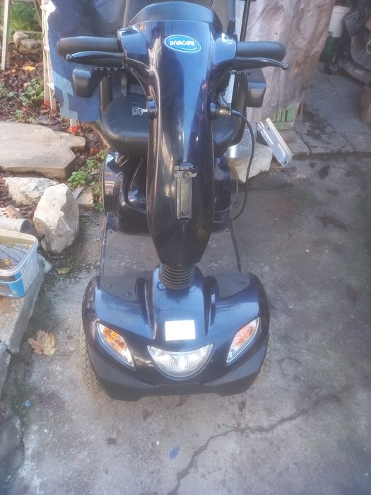 Продавам електрическа инвалид.количка