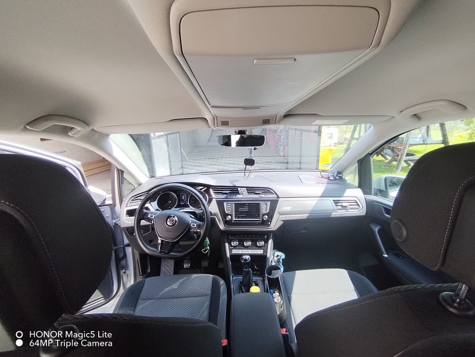 VW Touran 2.0 , 150 cp 2017 (matrix)