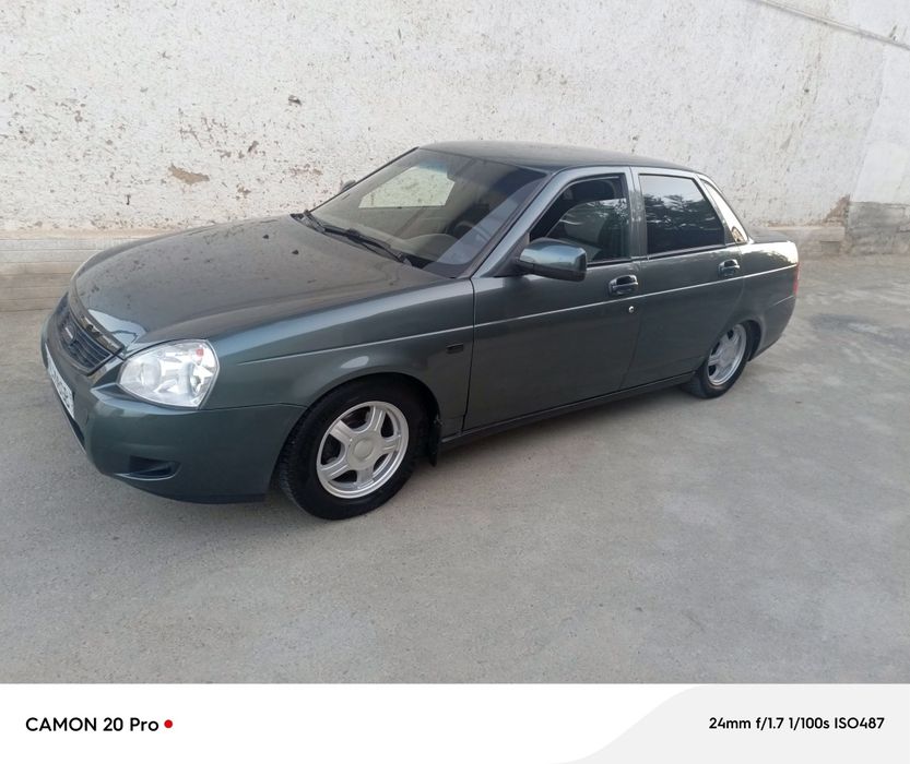 приора сотилади вариант йук