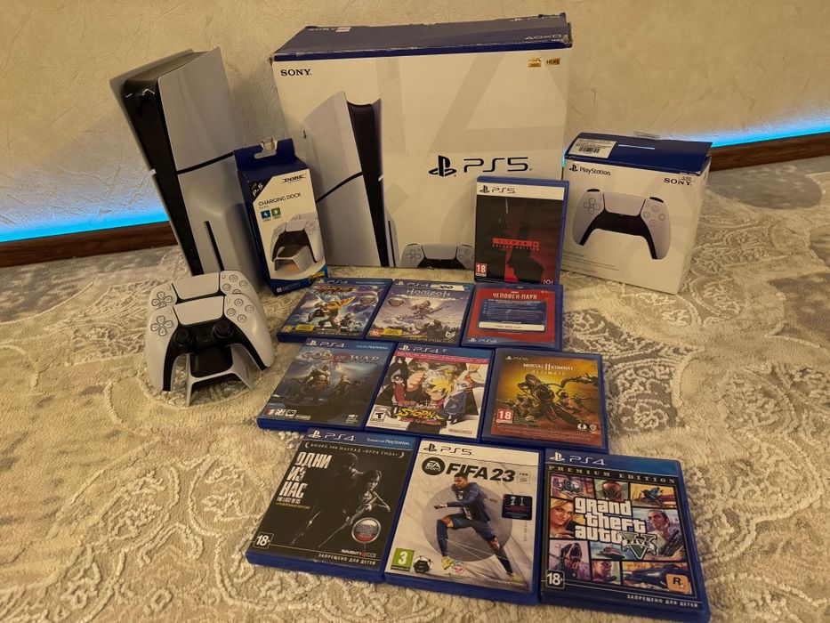 Playstation 5slim 10 игр 2 джостика коробка подставка в идеале ps5 пс5