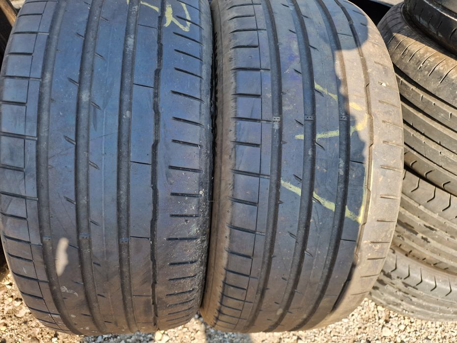 Anvelope 255/45R19 marca Hankook, DOT 2022,6 mm