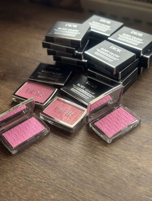 REDUCERE Blush Dior Rosy Glow 001 și 063
