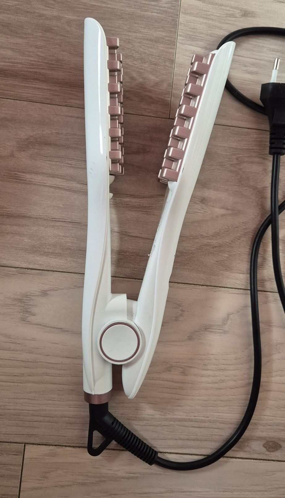 Преса за коса Elekom EK-8138