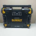ПРОМОЦИЯ.Радио DeWalt DWST1-81078-QW