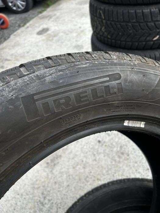 2бр Зимни гуми Pirelli 255/55R18