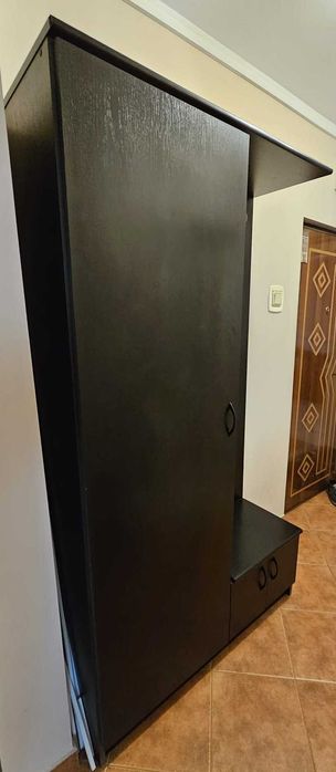 Cuier hol cu spatiu depozitare + Covor 2.5x4 m