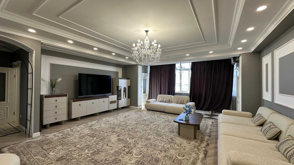 Гакку Пентхаус 4 ком Султан Империя