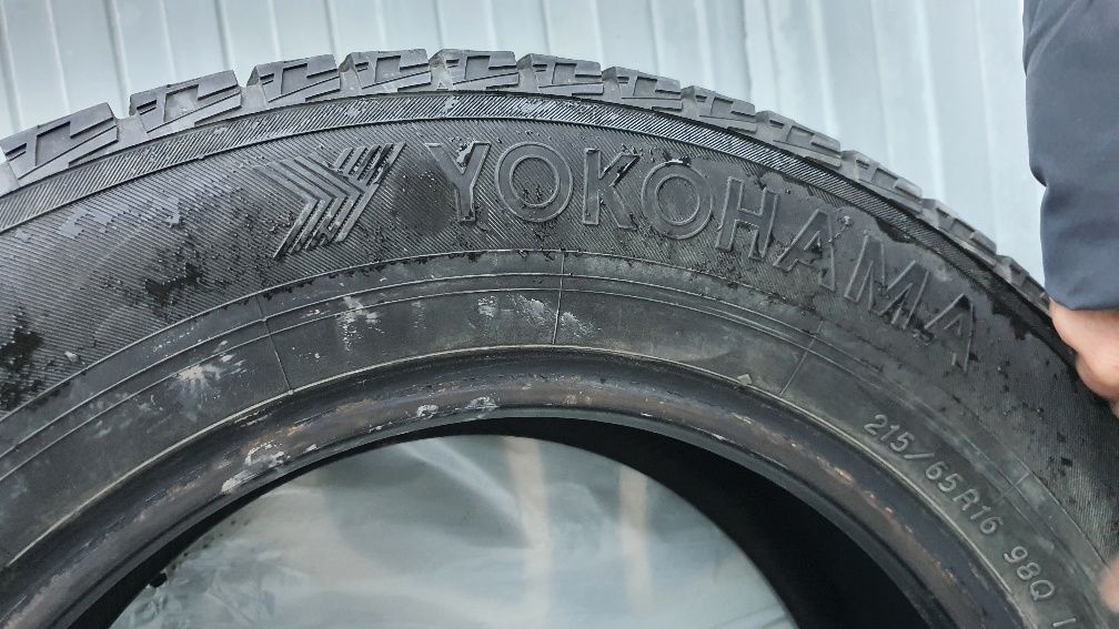 Зимние шины Yokohama 215/65R16 98Q IG50