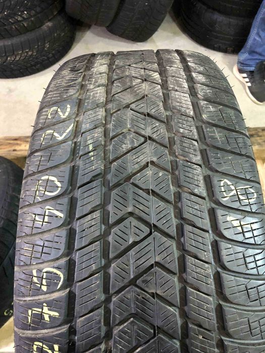 Anvelopa Iarna 275/40 R22 PIRELLI Scorpion Winter 108V