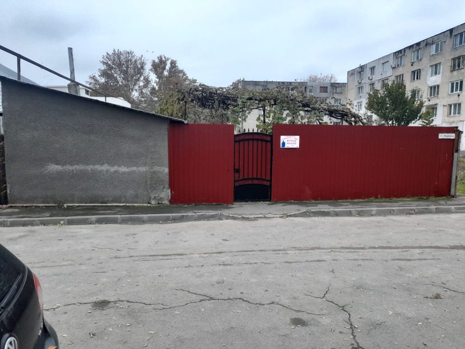 Vând teren in apropierea șantierului naval ,260mp