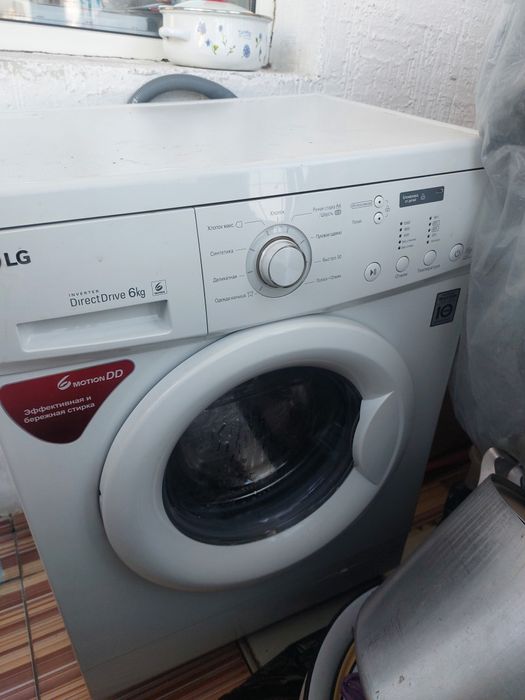 Продам стиральную машину LG