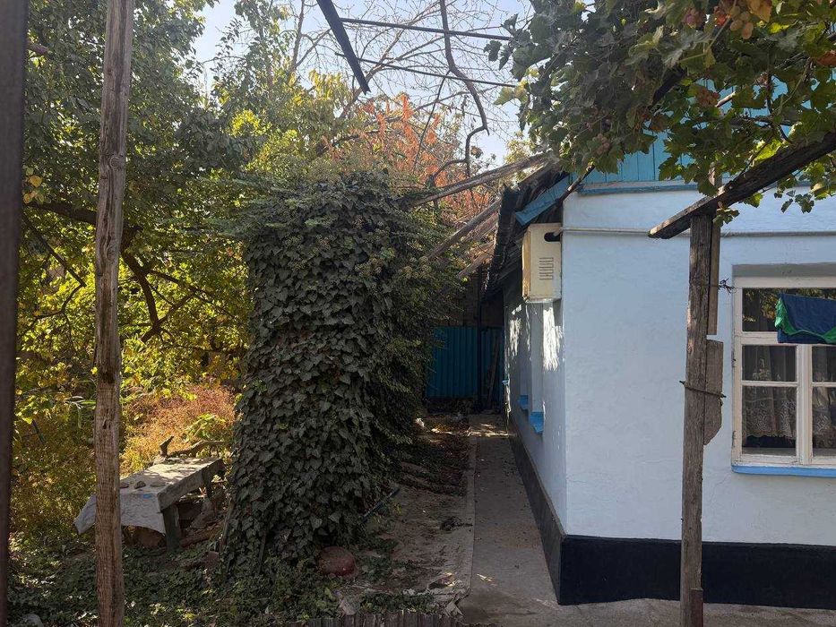 Продается участок Мирзо Улугбек 5 соток ул Мойлисой